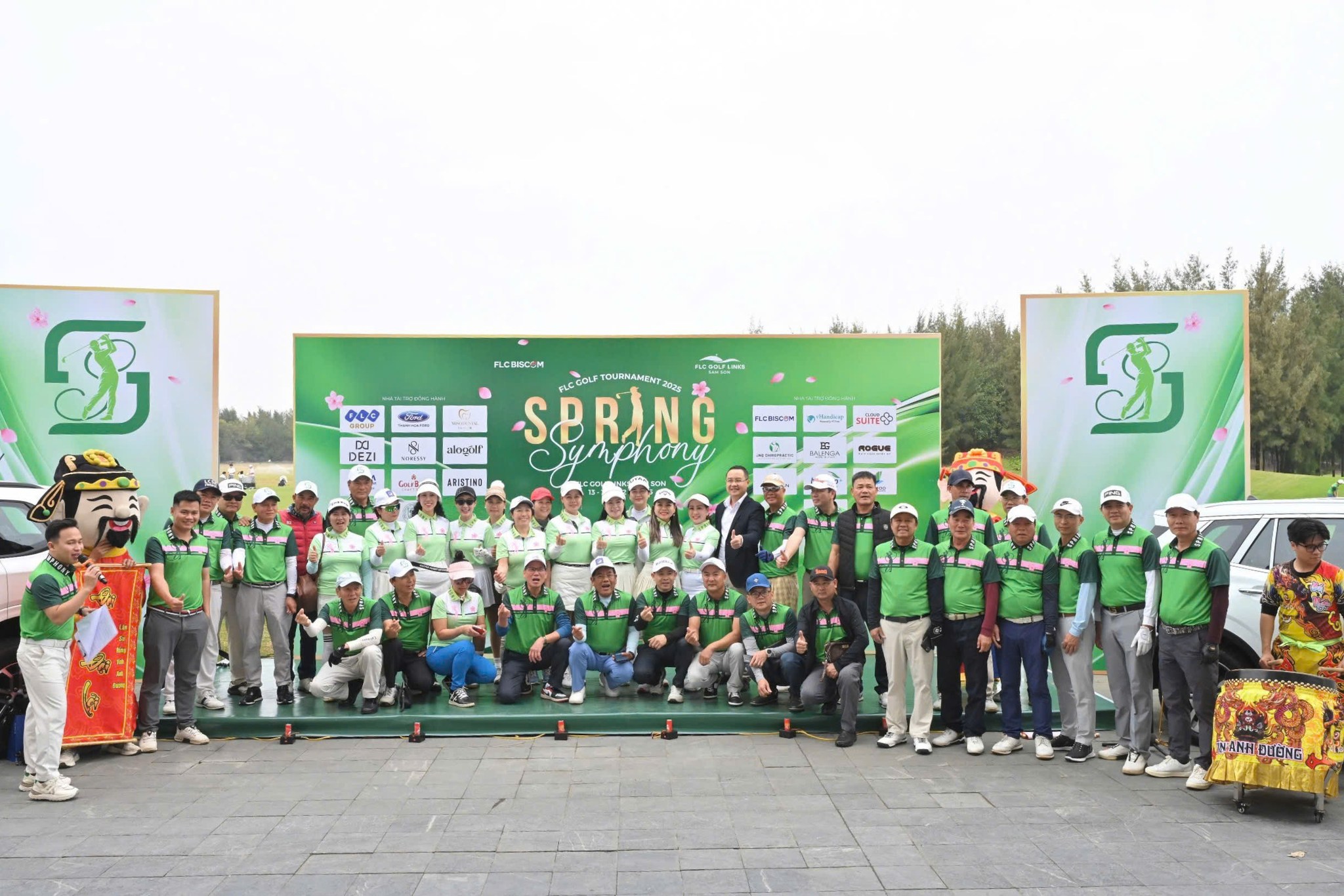 PHÒNG KHÁM JNQ HÂN HẠNH TÀI TRỢ GIẢI GOLF TOURNAMENT 2025 CÙNG FLC